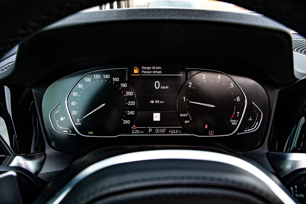 2021 BMW 3 Series 330i xDrive M SPORT PREMIUM PACK in Montréal, Quebec - 35 - w1024h768px