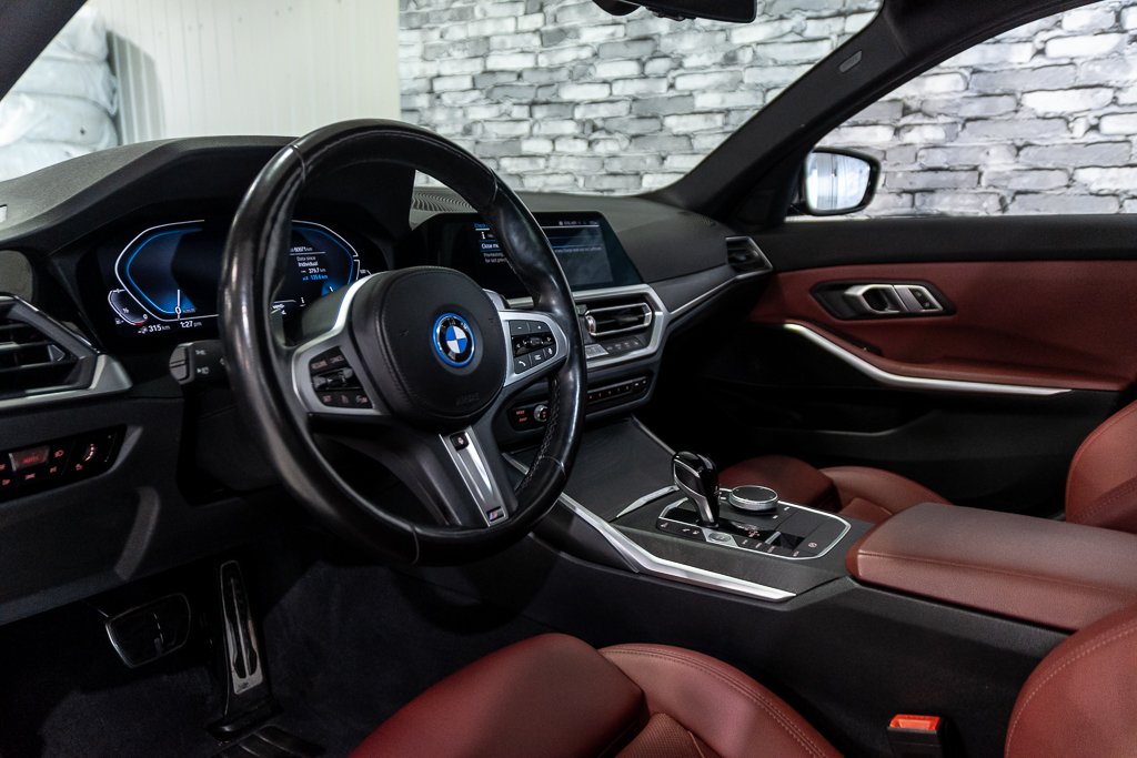 BMW 3 Series 330e xDrive M PACK HYBRIDE BRANCHABLE CUIR TOIT 2022 à Montréal, Québec - 21 - w1024h768px