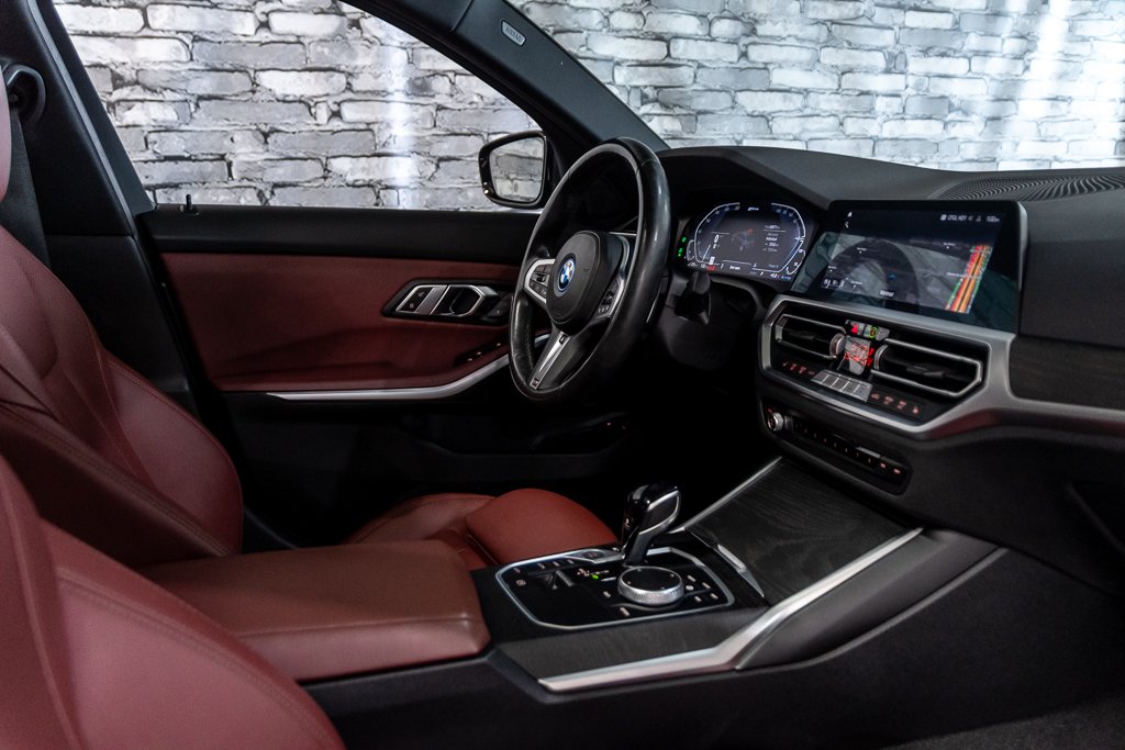 BMW 3 Series 330e xDrive M PACK HYBRIDE BRANCHABLE CUIR TOIT 2022 à Montréal, Québec - 22 - w1024h768px