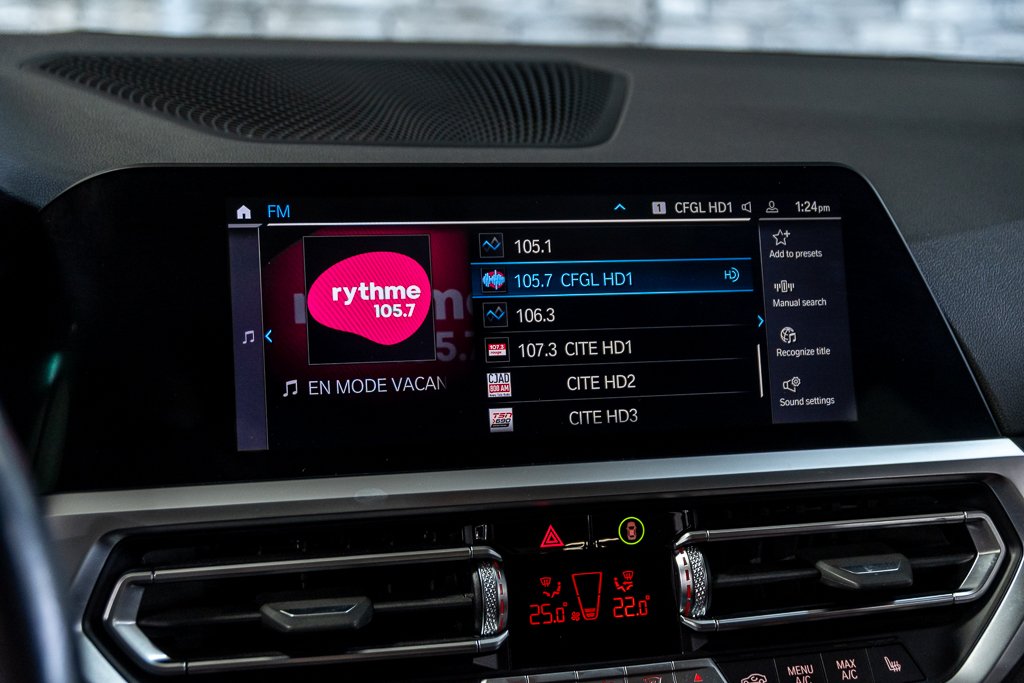 BMW 3 Series 330e xDrive M PACK HYBRIDE BRANCHABLE CUIR TOIT 2022 à Montréal, Québec - 29 - w1024h768px