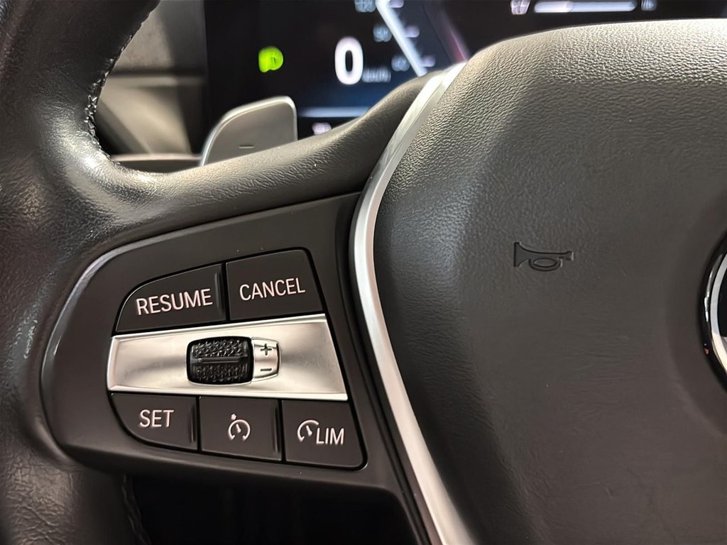 BMW 3 Series 330i xDrive M PACKAGE PREMIUM PACKAGE TOIT CUIR 2023 à Montréal, Québec - 28 - w1024h768px