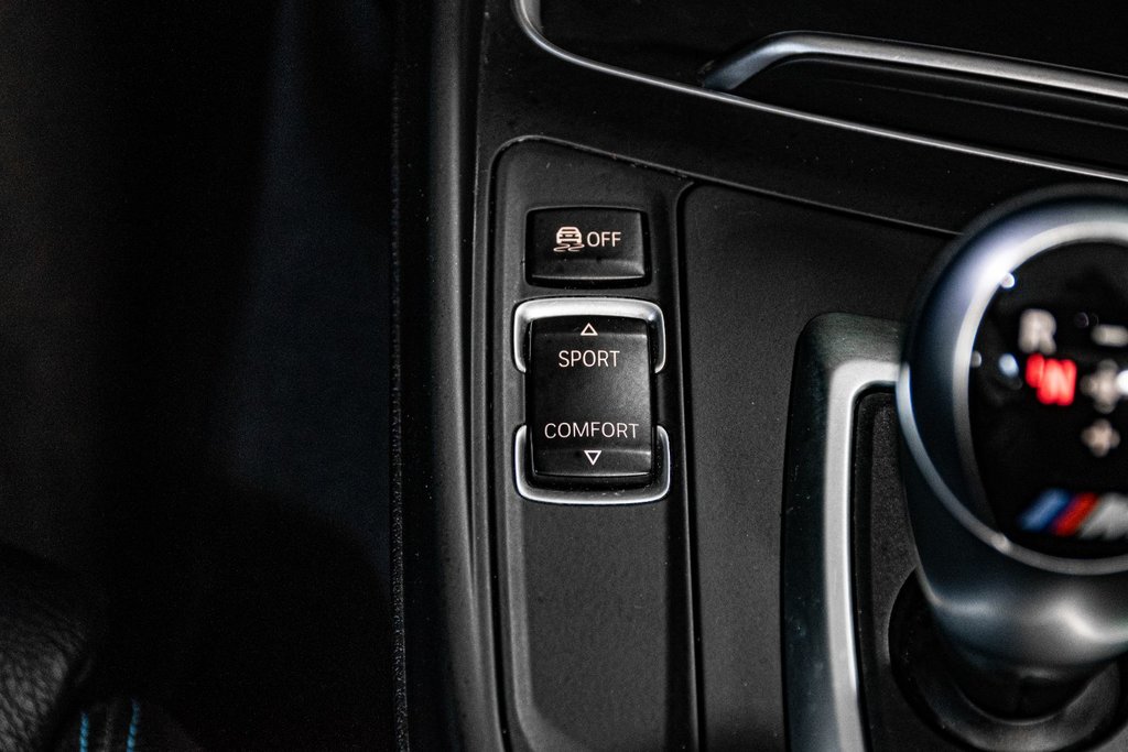 2018 BMW M2 SILENCIEUX  M SPORT AVEC TELECOMANDE in Montréal, Quebec - 30 - w1024h768px