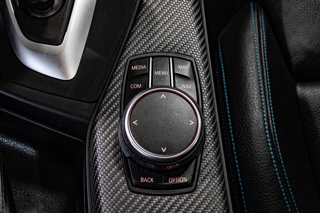 2018 BMW M2 SILENCIEUX  M SPORT AVEC TELECOMANDE in Montréal, Quebec - 31 - w1024h768px