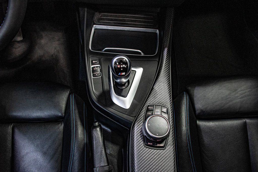 2018 BMW M2 SILENCIEUX  M SPORT AVEC TELECOMANDE in Montréal, Quebec - 28 - w1024h768px
