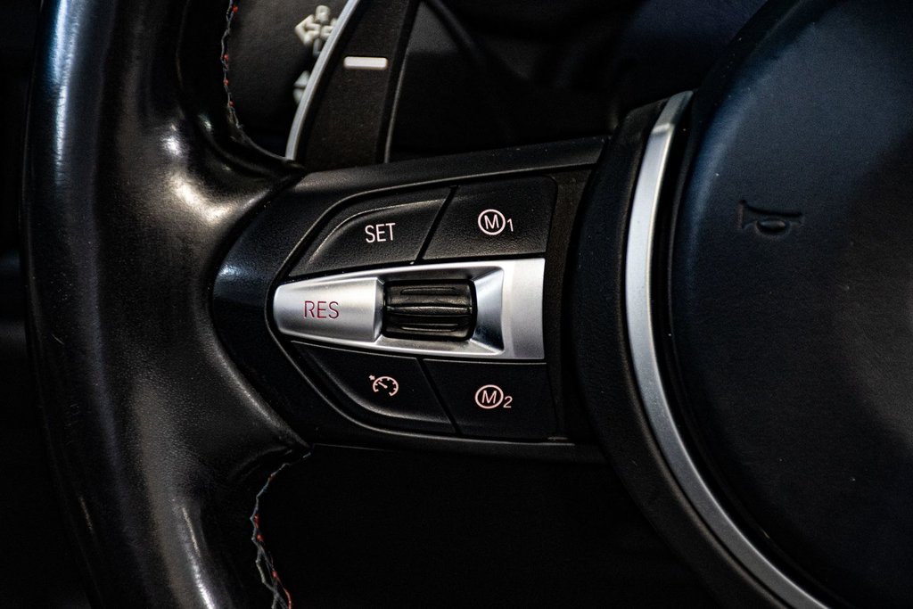 BMW M4 Convertible Comp. - M Performance Exhaust Titanium 2020 à Montréal, Québec - 33 - w1024h768px