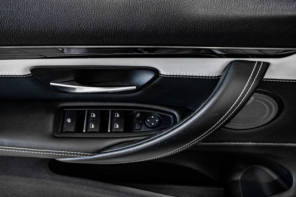 BMW M4 Convertible Comp. - M Performance Exhaust Titanium 2020 à Montréal, Québec - 20 - w1024h768px