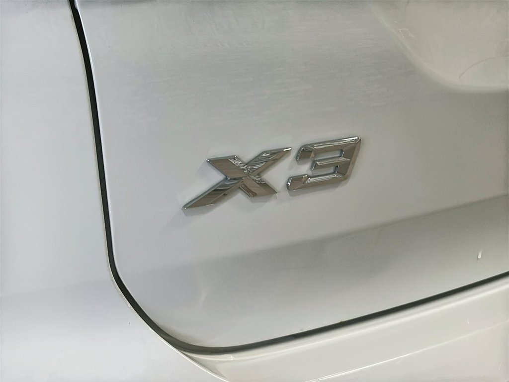 BMW X3 XDrive PREMIUM PKG  TOIT PANORAMIQUE GPS CUIR MAGS 2024 à Montréal, Québec - 12 - w1024h768px