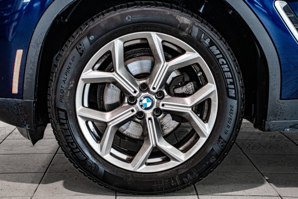 2022 BMW X4 XDrive30i COUPE PREMIUM PACK in Montréal, Quebec - 7 - w1024h768px