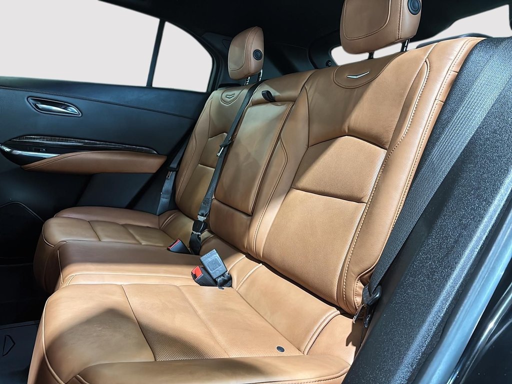 Cadillac XT4 AWD PREMIUM LUXURY AWD CUIR SIEGES CHAUFFANTS CAM 2020 à Montréal, Québec - 13 - w1024h768px