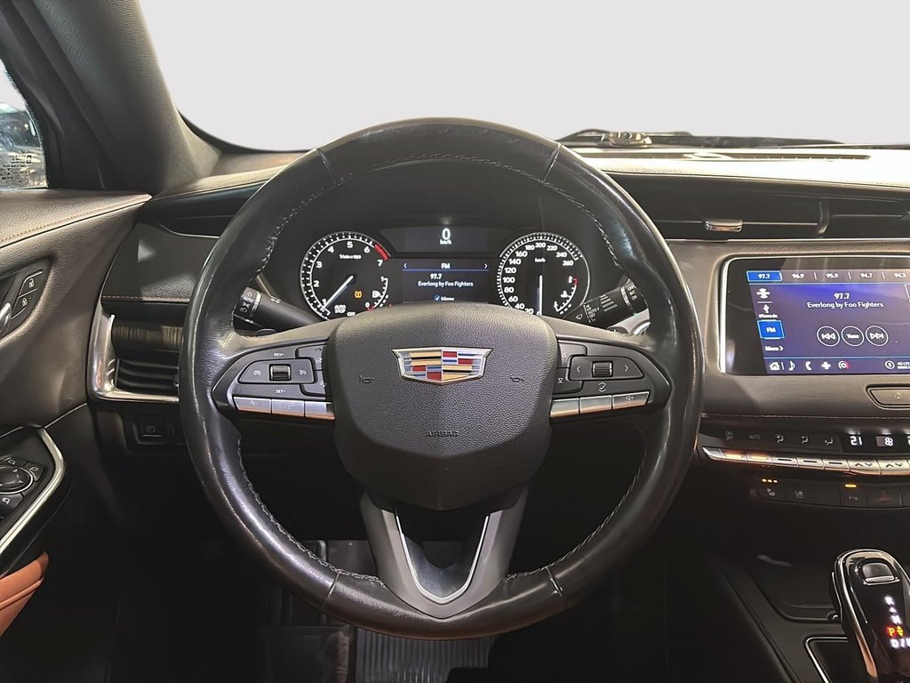 Cadillac XT4 AWD PREMIUM LUXURY AWD CUIR SIEGES CHAUFFANTS CAM 2020 à Montréal, Québec - 7 - w1024h768px