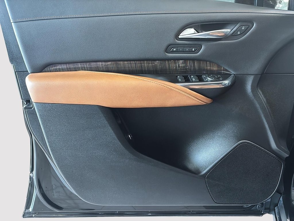 Cadillac XT4 AWD PREMIUM LUXURY AWD CUIR SIEGES CHAUFFANTS CAM 2020 à Montréal, Québec - 15 - w1024h768px