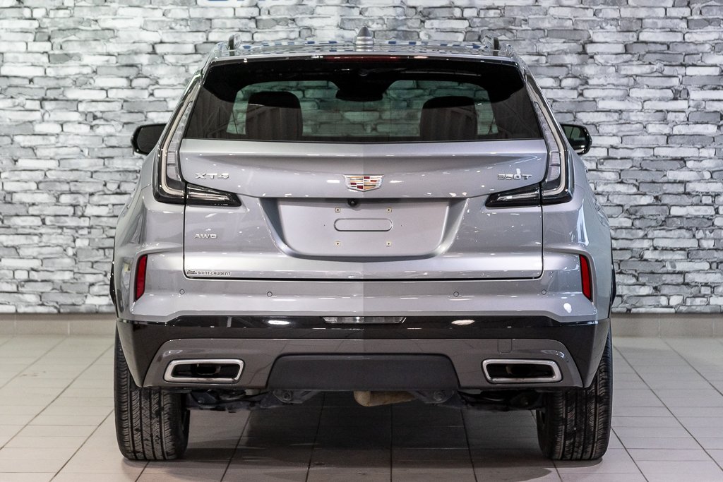 Cadillac XT4 AWD SPORT CUIR TOIT PANO NAV CAM 2024 à Montréal, Québec - 13 - w1024h768px