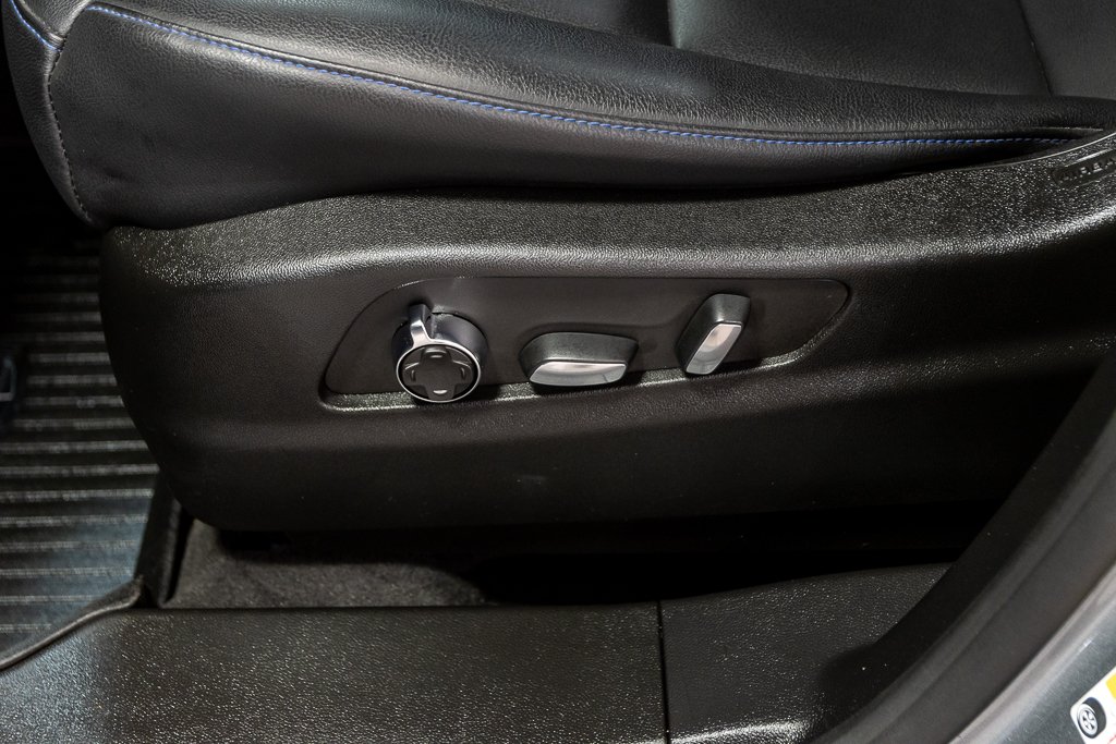 Cadillac XT4 AWD SPORT CUIR TOIT PANO NAV CAM 2024 à Montréal, Québec - 19 - w1024h768px