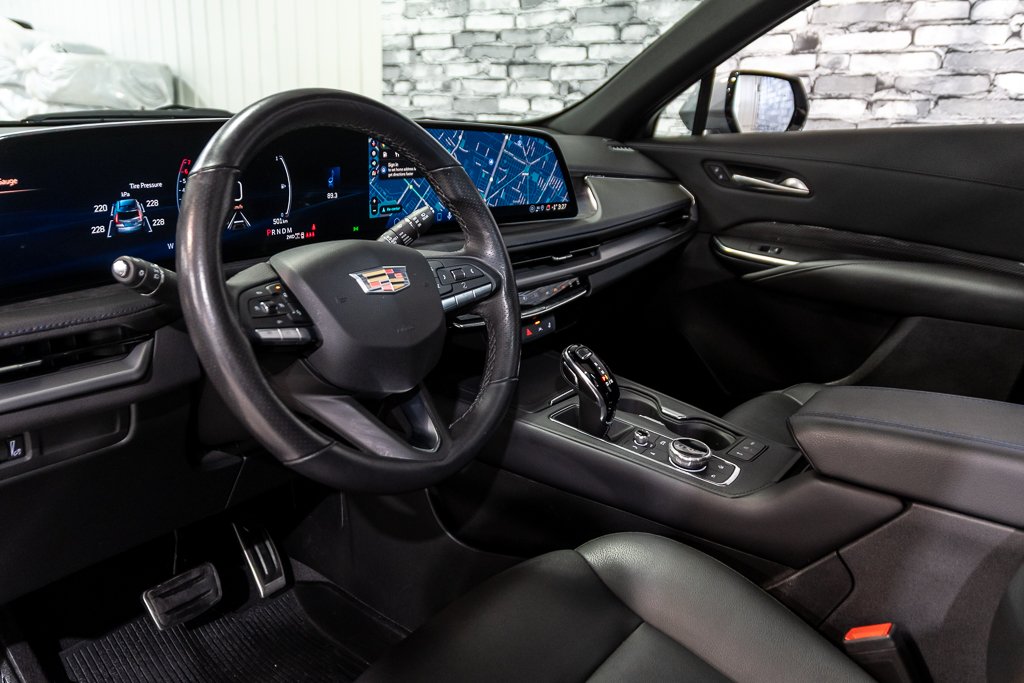 Cadillac XT4 AWD SPORT CUIR TOIT PANO NAV CAM 2024 à Montréal, Québec - 21 - w1024h768px