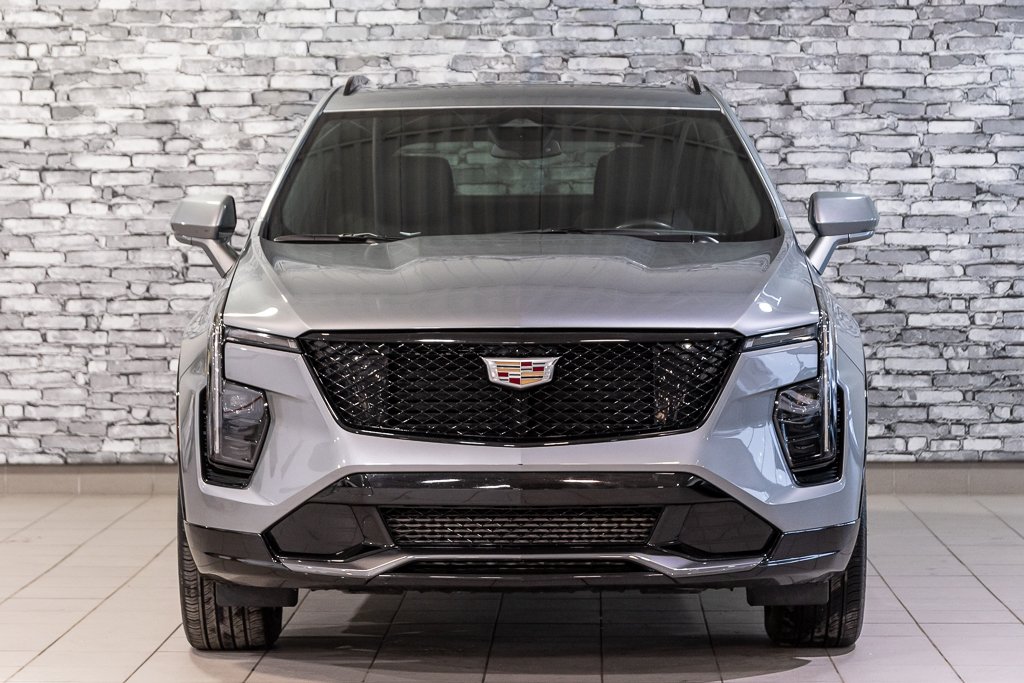 Cadillac XT4 AWD SPORT CUIR TOIT PANO NAV CAM 2024 à Montréal, Québec - 11 - w1024h768px