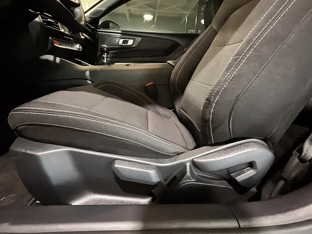 2024 Ford Mustang GT 5.0 COUPE 6 VIT. MAN. APPLE CARPLAY CAM in Montréal, Quebec - 22 - w1024h768px