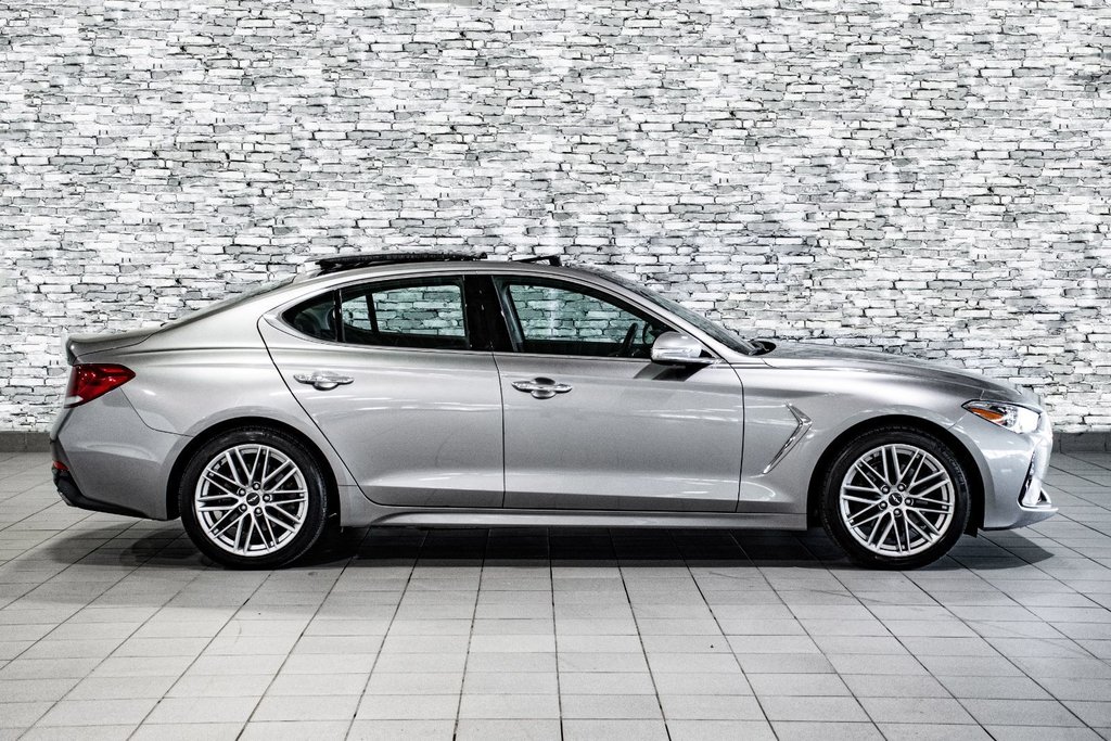 2021 GENESIS G70 2.0T Elite AWD CUIR TOIT NAV CAMERA in Montréal, Quebec - 8 - w1024h768px
