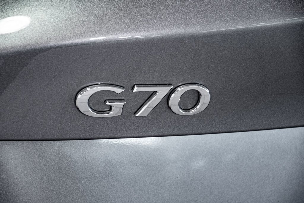 2021 GENESIS G70 2.0T Elite AWD CUIR TOIT NAV CAMERA in Montréal, Quebec - 14 - w1024h768px