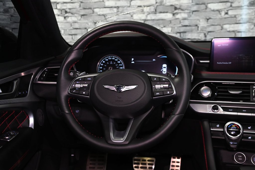 GENESIS G70 3.3T SPORT 365 HP HEAD UP DISP CAM360 CUIR NAPPA 2022 à Montréal, Québec - 36 - w1024h768px
