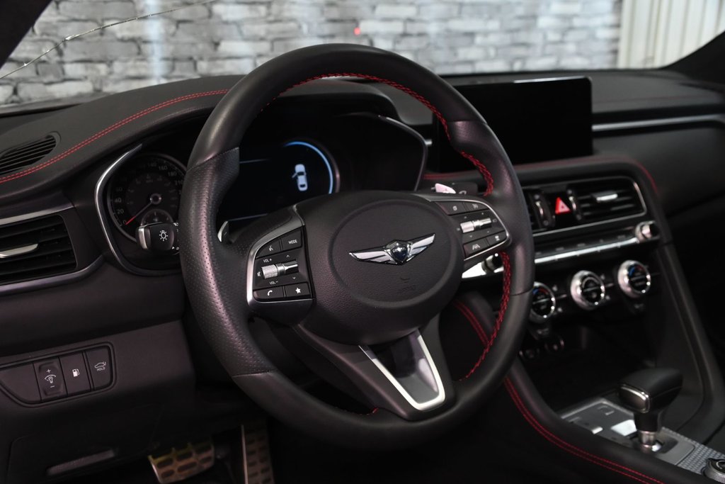 GENESIS G70 3.3T SPORT 365 HP HEAD UP DISP CAM360 CUIR NAPPA 2022 à Montréal, Québec - 13 - w1024h768px