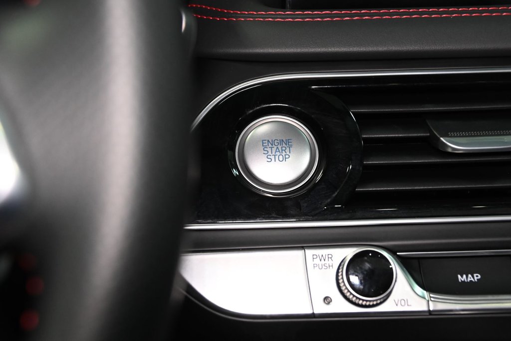 GENESIS G70 3.3T SPORT 365 HP HEAD UP DISP CAM360 CUIR NAPPA 2022 à Montréal, Québec - 25 - w1024h768px