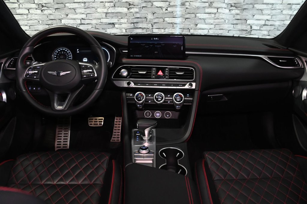 GENESIS G70 3.3T SPORT 365 HP HEAD UP DISP CAM360 CUIR NAPPA 2022 à Montréal, Québec - 45 - w1024h768px