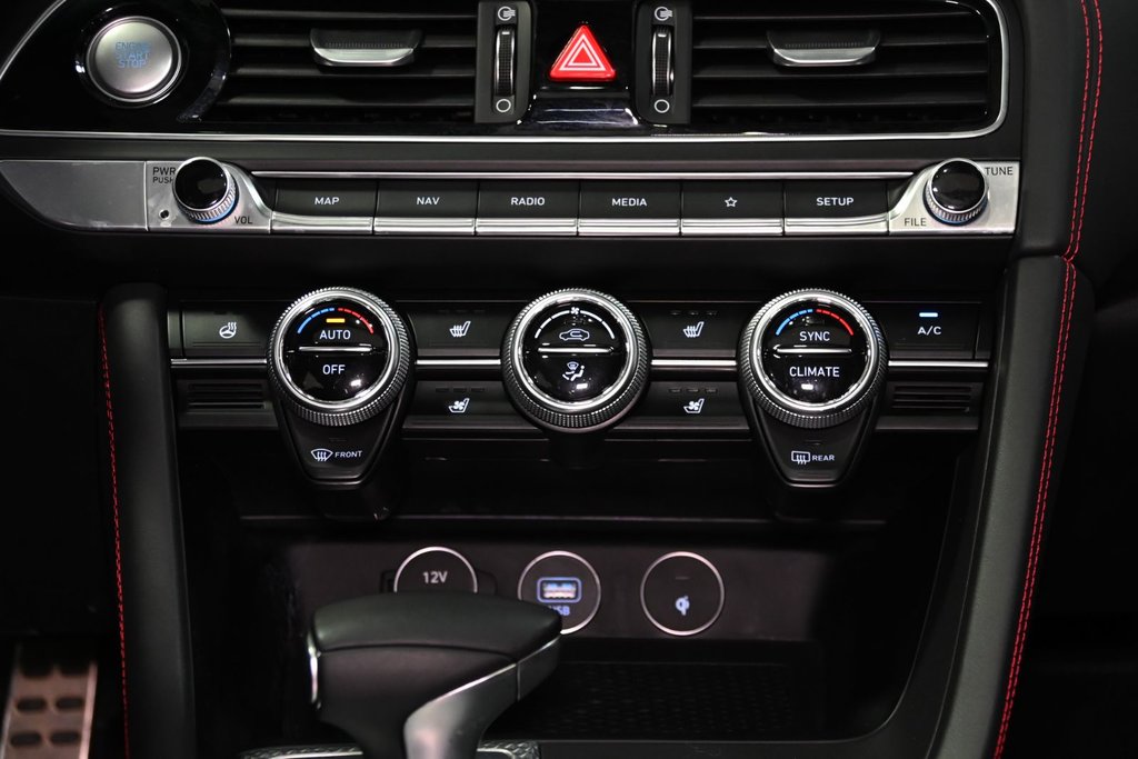 GENESIS G70 3.3T SPORT 365 HP HEAD UP DISP CAM360 CUIR NAPPA 2022 à Montréal, Québec - 40 - w1024h768px