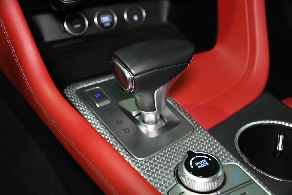 GENESIS G70 3.3T SPORT 365 HP HEAD UP DISP CAM360 CUIR NAPPA 2022 à Montréal, Québec - 31 - w1024h768px
