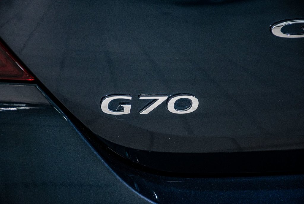 GENESIS G70 3.3T SPORT AWD 365 HP HEAD UP DISP CAM360 CUIR 2022 à Montréal, Québec - 16 - w1024h768px