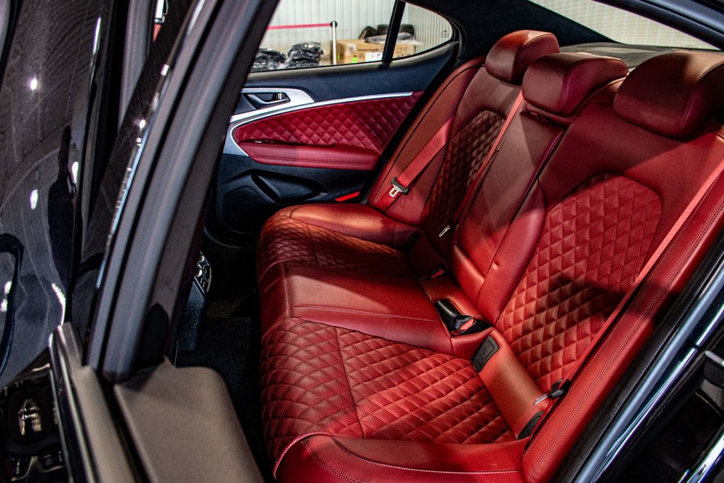 2022 GENESIS G70 3.3T SPORT AWD 365 HP HEAD UP DISP CAM360 CUIR in Montréal, Quebec - 22 - w1024h768px