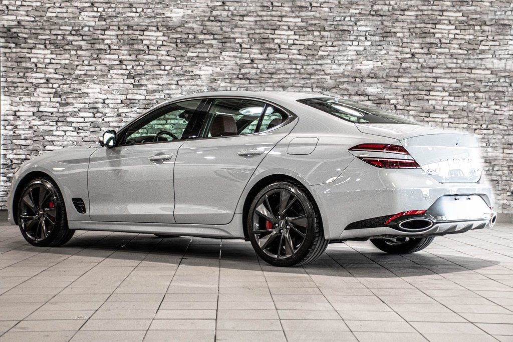 2023 GENESIS G70 3.3T SPORT 365 HP HEAD UP DISP CAM360 CUIR NAPPA in Montréal, Quebec - 16 - w1024h768px