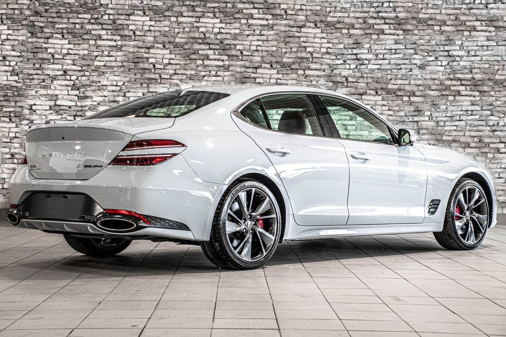 2023 GENESIS G70 3.3T SPORT 365 HP HEAD UP DISP CAM360 CUIR NAPPA in Montréal, Quebec - 13 - w1024h768px