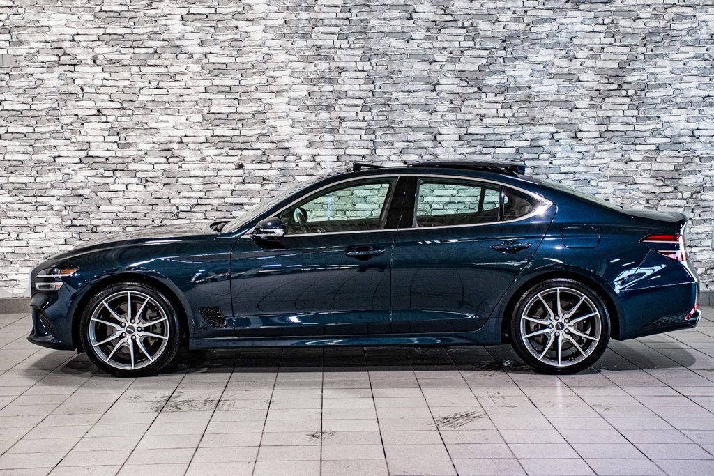 2023 GENESIS G70 3.3T ADVANCED 365HP CUIR TOIT NAV in Montréal, Quebec - 19 - w1024h768px
