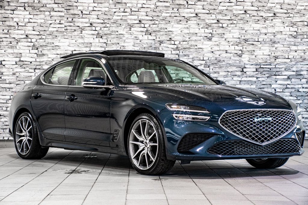 2023 GENESIS G70 3.3T ADVANCED 365HP CUIR TOIT NAV in Montréal, Quebec - 9 - w1024h768px