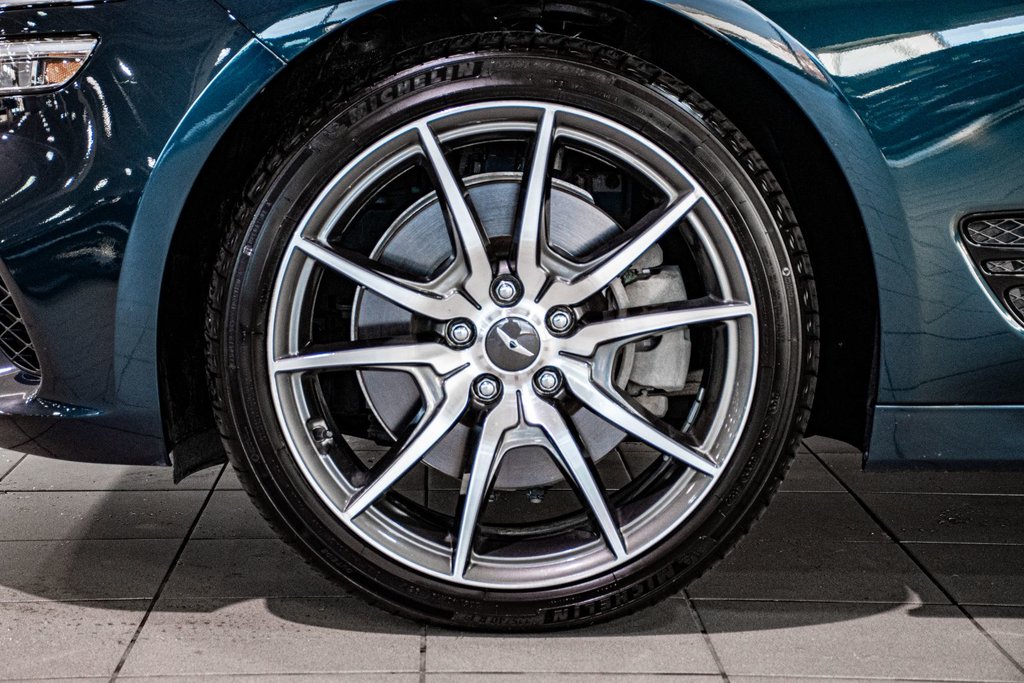 2023 GENESIS G70 3.3T ADVANCED 365HP CUIR TOIT NAV in Montréal, Quebec - 7 - w1024h768px