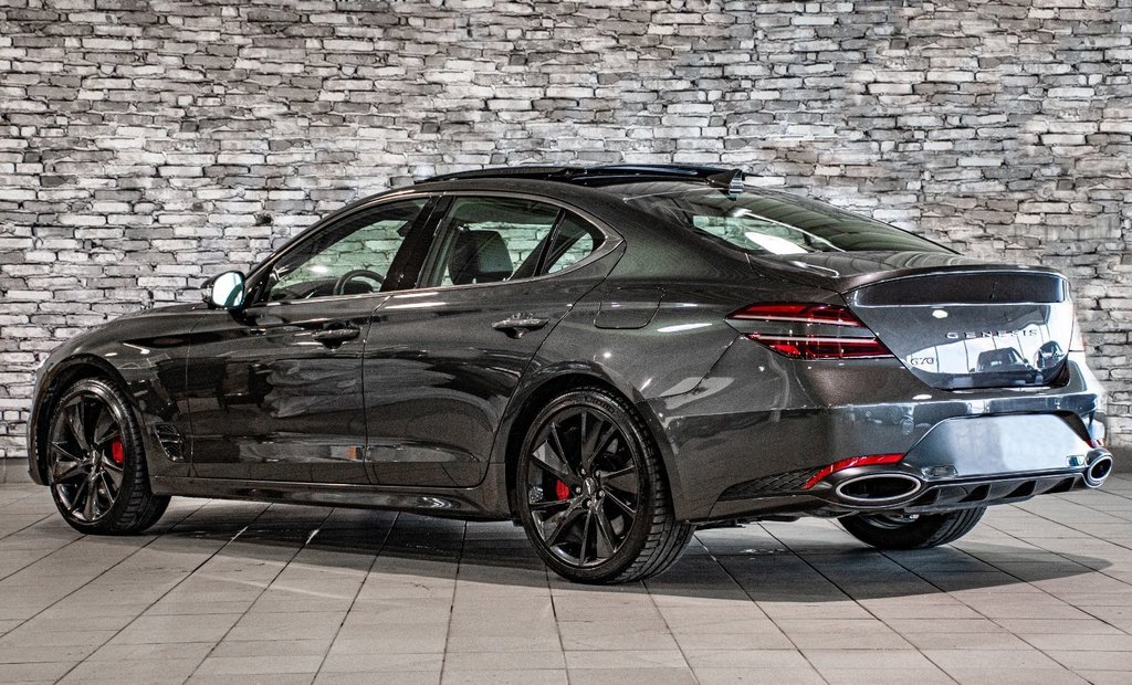 2023 GENESIS G70 3.3T SPORT 365 HP HEAD UP DISP CAM360 CUIR NAPPA in Montréal, Quebec - 19 - w1024h768px