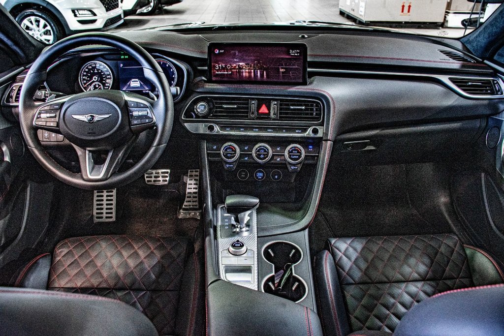 2023 GENESIS G70 3.3T SPORT 365 HP HEAD UP DISP CAM360 CUIR NAPPA in Montréal, Quebec - 5 - w1024h768px