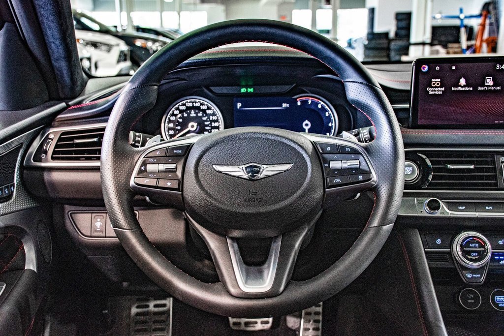 2023 GENESIS G70 3.3T SPORT 365 HP HEAD UP DISP CAM360 CUIR NAPPA in Montréal, Quebec - 38 - w1024h768px
