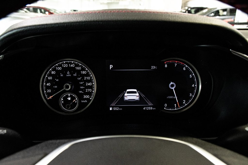 2023 GENESIS G70 3.3T SPORT 365 HP HEAD UP DISP CAM360 CUIR NAPPA in Montréal, Quebec - 41 - w1024h768px