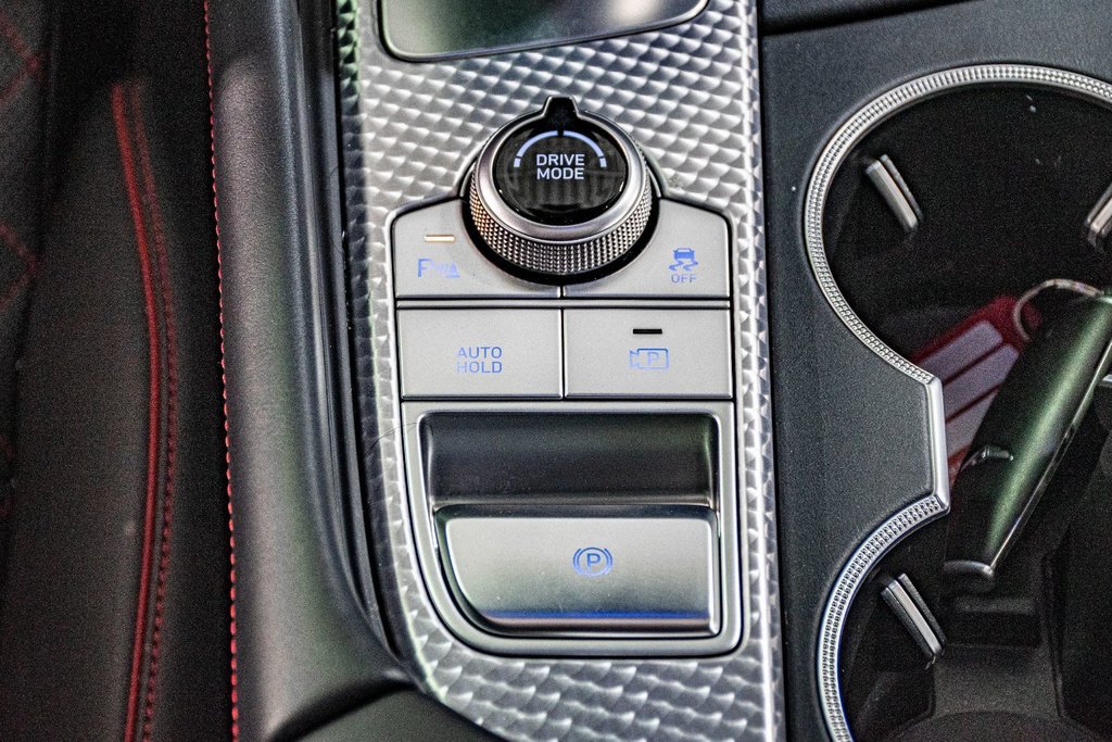 GENESIS G70 3.3T SPORT 365HP CAM360 HUD CUIR NAPPA TOIT NAV 2023 à Montréal, Québec - 33 - w1024h768px