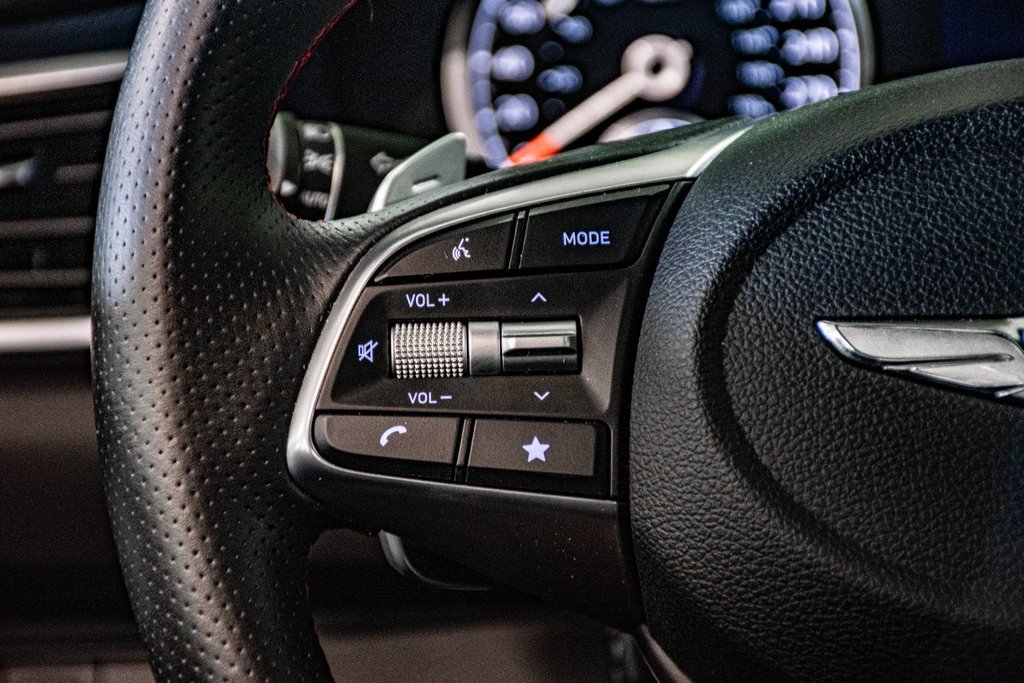 GENESIS G70 3.3T SPORT 365HP CAM360 HUD CUIR NAPPA TOIT NAV 2023 à Montréal, Québec - 35 - w1024h768px