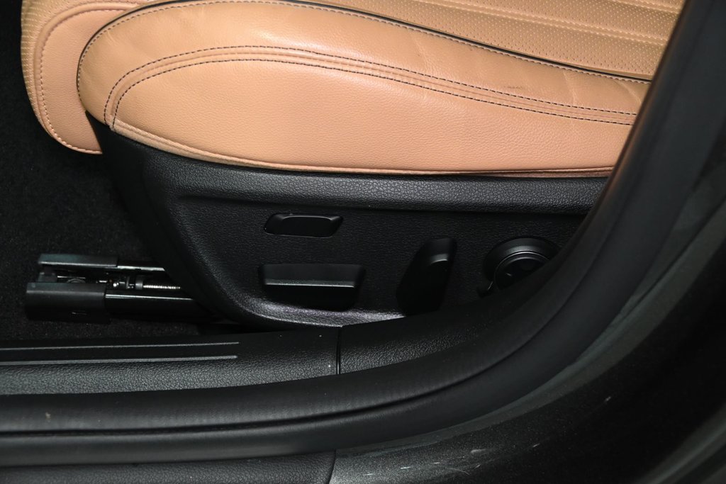 GENESIS G70 3.3T ADVANCED 365HP CUIR TOIT NAV 2023 à Montréal, Québec - 19 - w1024h768px