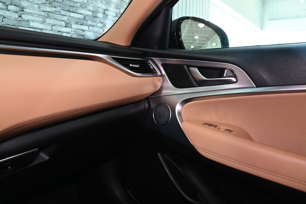 GENESIS G70 3.3T ADVANCED 365HP CUIR TOIT NAV 2023 à Montréal, Québec - 23 - w1024h768px