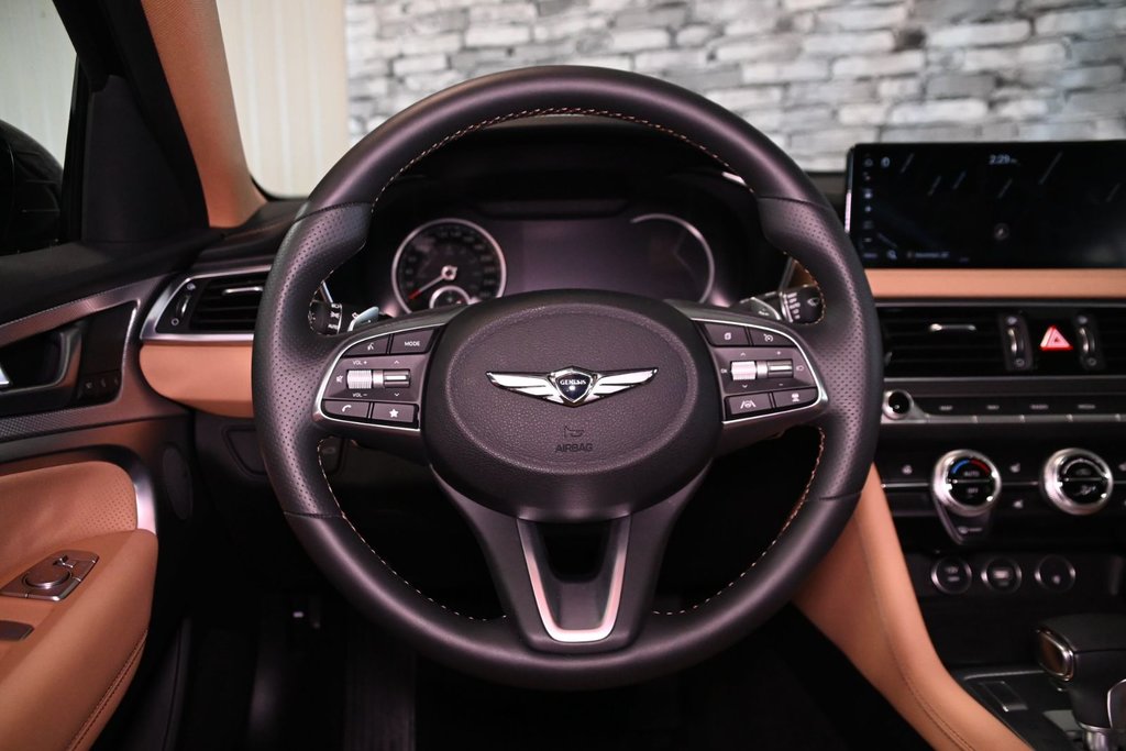 2023 GENESIS G70 2.0T ADVANCED CUIR TOIT NAV CAM in Montréal, Quebec - 35 - w1024h768px