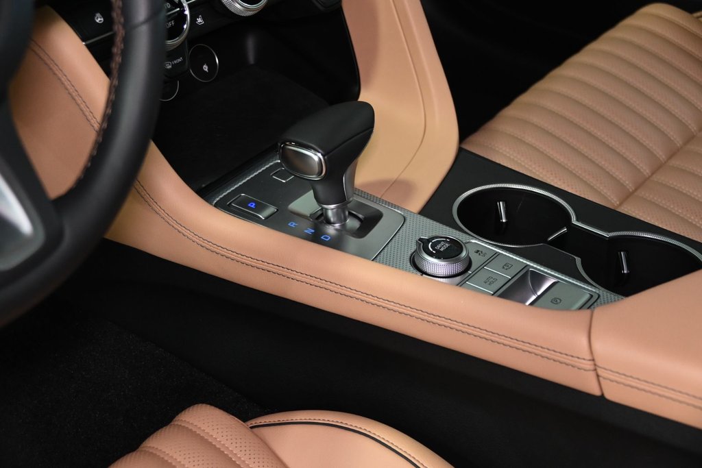 2023 GENESIS G70 2.0T ADVANCED CUIR TOIT NAV CAM in Montréal, Quebec - 22 - w1024h768px