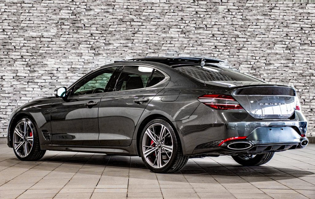GENESIS G70 3.3T SPORT AWD 365 HP HEAD UP DISP CAM360 CUIR 2023 à Montréal, Québec - 15 - w1024h768px