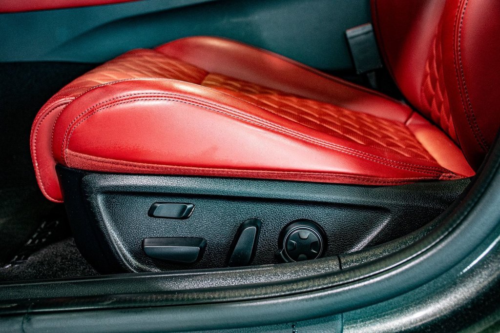 GENESIS G70 3.3T SPORT AWD 365 HP HEAD UP DISP CAM360 CUIR 2023 à Montréal, Québec - 21 - w1024h768px