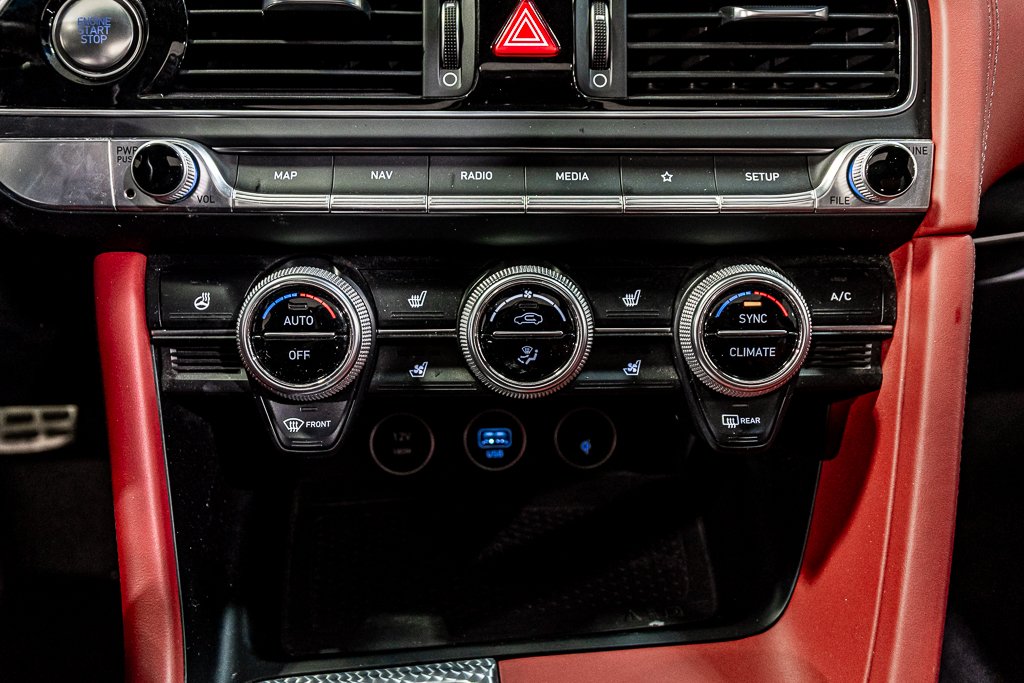 GENESIS G70 3.3T SPORT AWD 365 HP HEAD UP DISP CAM360 CUIR 2023 à Montréal, Québec - 28 - w1024h768px