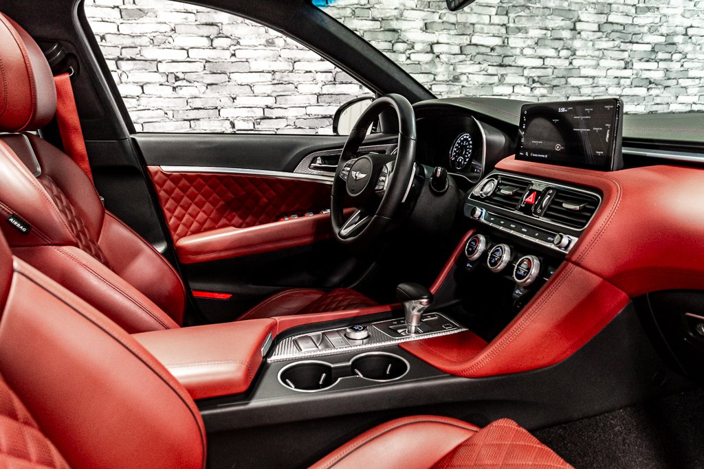 GENESIS G70 3.3T SPORT AWD 365 HP HEAD UP DISP CAM360 CUIR 2023 à Montréal, Québec - 16 - w1024h768px