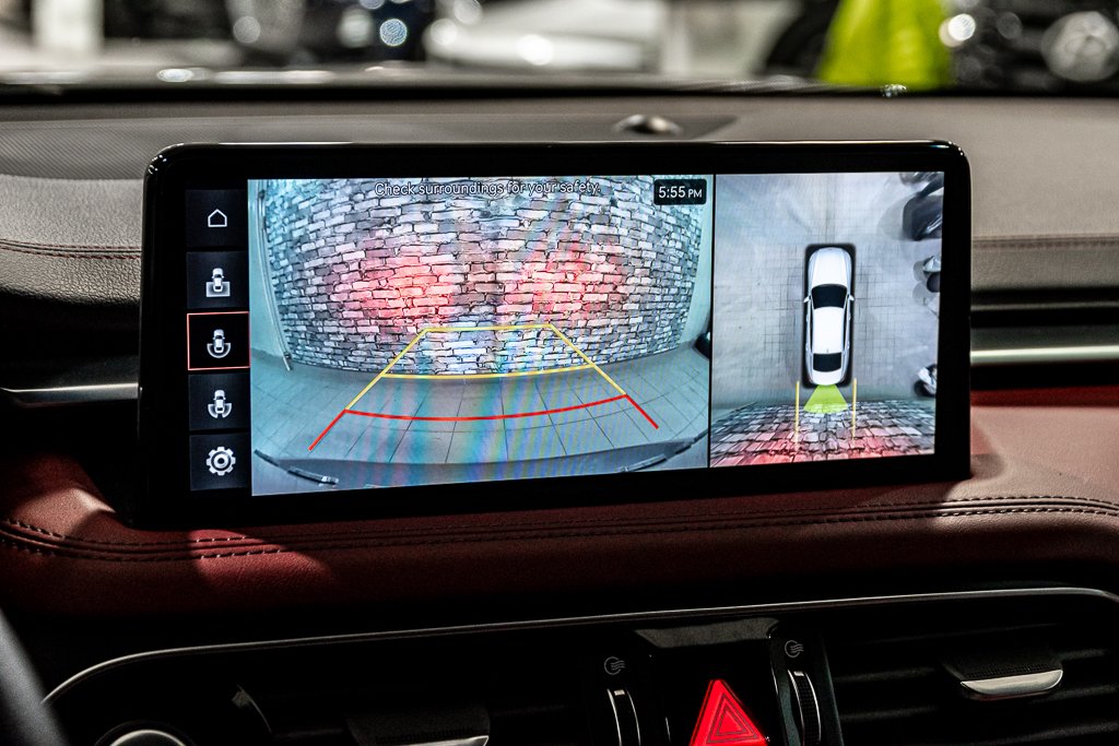 GENESIS G70 3.3T SPORT AWD 365 HP HEAD UP DISP CAM360 CUIR 2023 à Montréal, Québec - 24 - w1024h768px